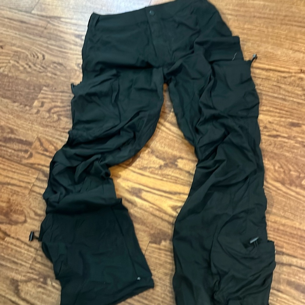 Brand new black Steve Madden cargo pants